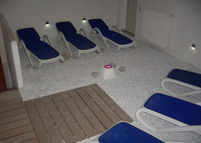 Ahornhof, Privates 27 Qm Grosses Doppelzimmer Hotel *